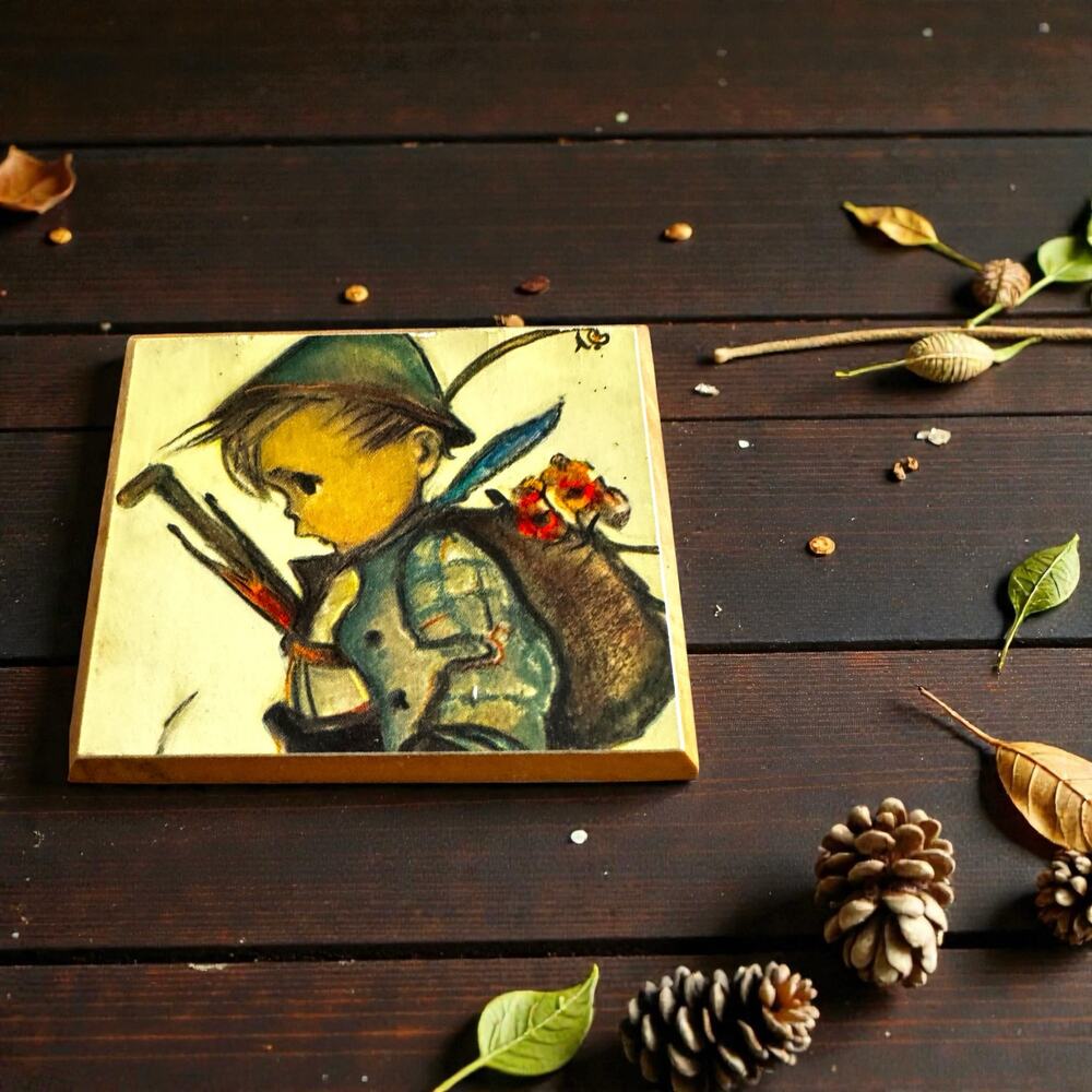Vintage Hummel Merry Wanderer Wood Music Box Swiss Movement Plays Dr. Zhivago